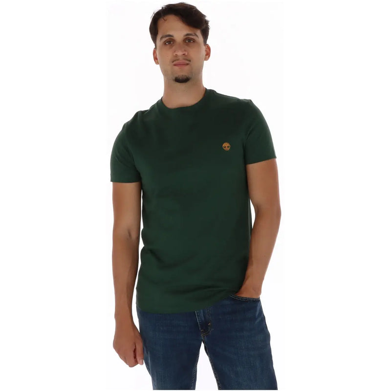 Dunkelgrün Timberland Baumwoll-T-Shirt mit Rundhalsausschnitt, kurzen Ärmeln und kleinem goldenen Logo auf der linken Brust.