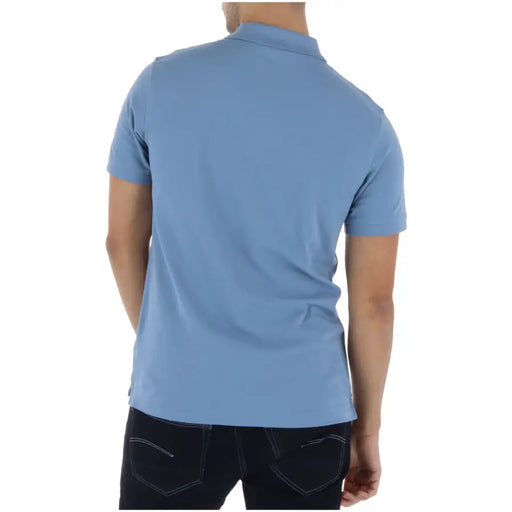 Timberland Herren-Polohemd, hellblau, kurzärmelig, aus Baumwoll-Elastan, mit klassischem Kragen und sauber verarbeiteten Nähten.