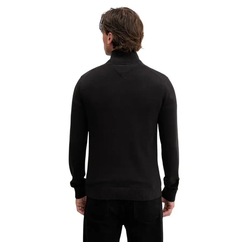 Schwarzer Tommy Hilfiger Herren-Strickpullover mit gerippten Bündchen und Saum aus 100 % Baumwolle