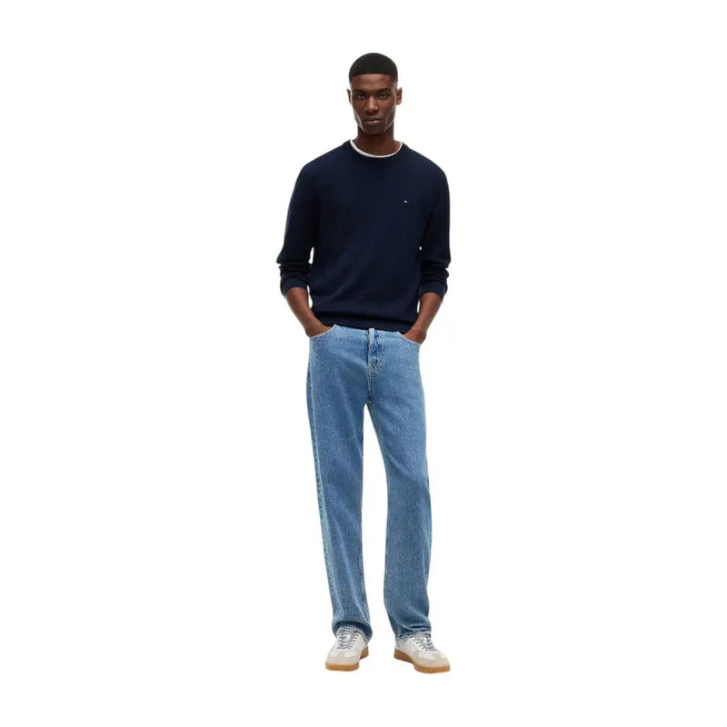 Marineblau Tommy Hilfiger Jeans Herren-Strickpullover mit Rundhalsausschnitt, weißem Rippstrickbündchen und aus Bio-Baumwolle
