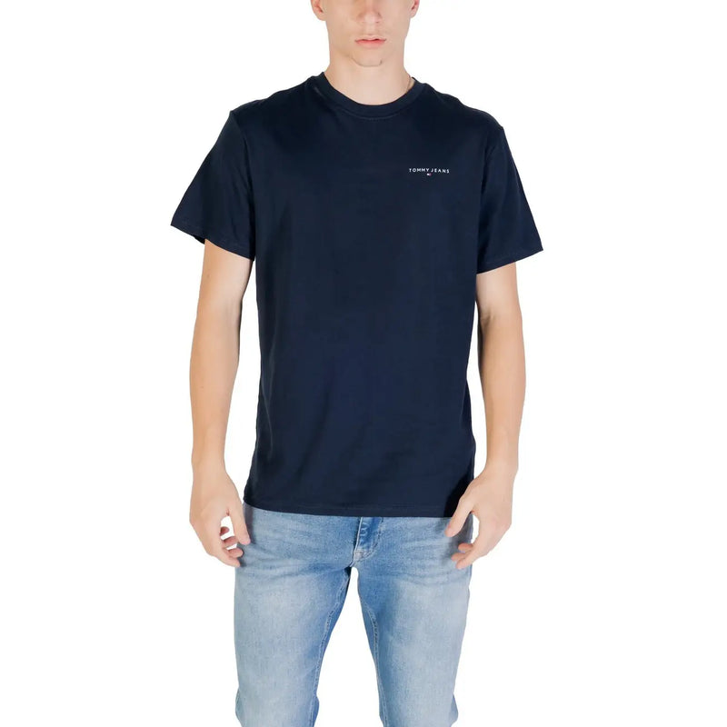 Navy blue Tommy Hilfiger Jeans men t-shirt with a small white logo on the left chest, casual cotton tee