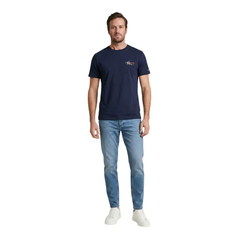 Marineblau Tommy Hilfiger Jeans Männer t-shirt mit kleinen, gestickten Logos auf der linken Brust und am Ärmel