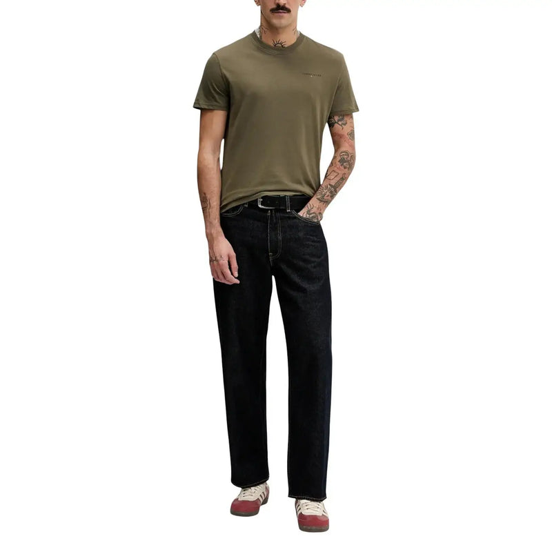 Olive green Tommy Hilfiger Jeans men short-sleeved t-shirt with small embroidered logo on the chest