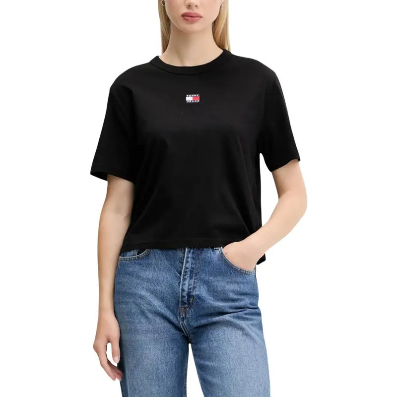 Black Tommy Hilfiger short-sleeved t-shirt with embroidered logo