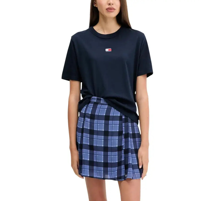 Navy blue Tommy Hilfiger Jeans women organic cotton t-shirt with small embroidered logo on the chest