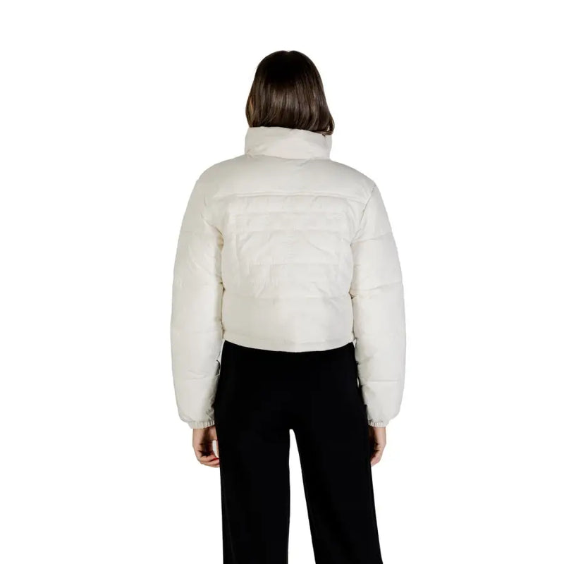 Women’s cropped off-white puffer jacket from Tommy Hilfiger Long White Nylon collection
