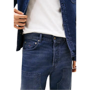 Dunkelblaue Tommy Hilfiger Herren-Jeans aus blauer Bio-Baumwolle (Modell DM0DM21195) mit klassischem Fünf-Taschen-Design und sichtbaren Nähten