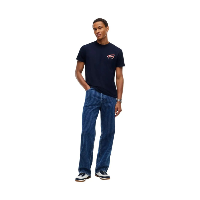 Marineblau Tommy Hilfiger Kurzarm-T-Shirt für Herren aus Bio-Baumwolle mit kleinem rot-weißem Logo auf der Brust