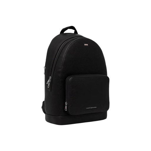 Tommy Hilfiger Herren-Rucksack Central aus schwarzem, strukturiertem Leder mit silberfarbenen Reißverschlüssen und kleinem Polyurethan-Logo auf der Vorderseite