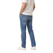 Tommy Hilfiger Herrenjeans, blau, aus Bio-Baumwolle, schmal geschnitten mit klassischem geradem Bein und dezenter Waschung