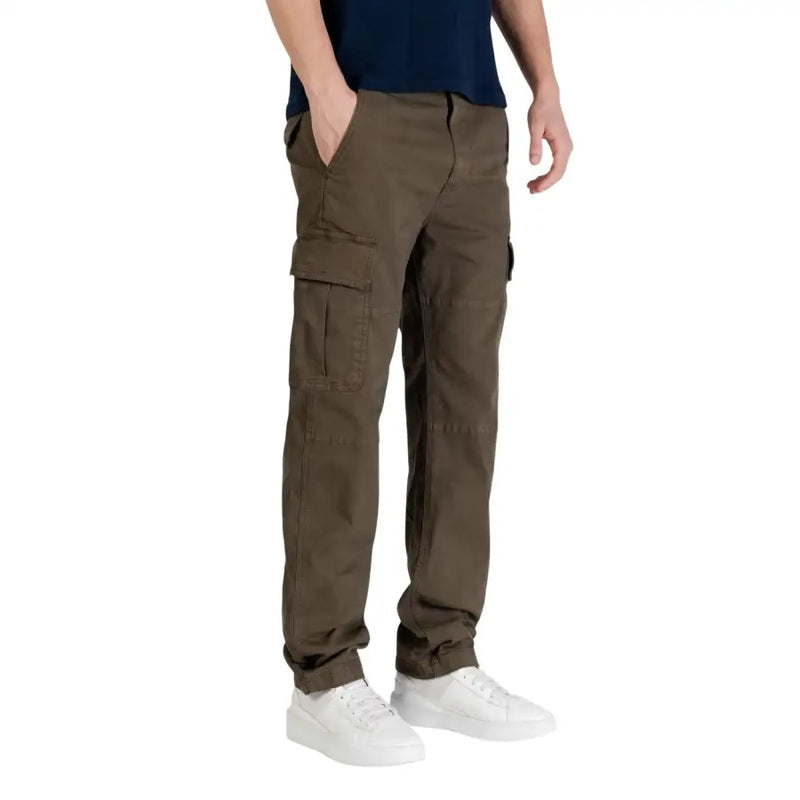 Khakifarbene Cargohose mit mehreren Taschen und lässiger Passform von Tommy Hilfiger, Herrenjeans, grüne Bio-Baumwollhose