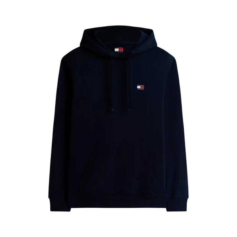 Schwarzer Tommy Hilfiger Hoodie mit kleinem, gesticktem Logo auf der Brust und passender Kapuze mit Kordelzug aus Bio-Baumwolle