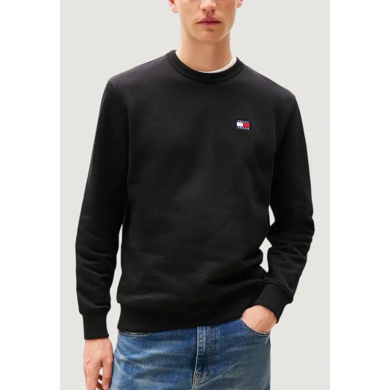 Men’s black organic cotton crewneck sweatshirt with small flag logo on chest