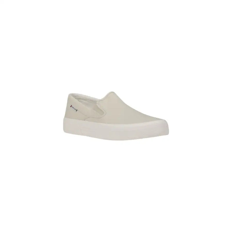 Tommy Hilfiger men’s beige slip on sneakers in cream canvas with a thick matching rubber sole