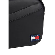 Tommy Hilfiger Schwarzer Herren-Waschbeutel für den täglichen Gebrauch mit Ziernähten und Logo-Patch, Vorderansicht