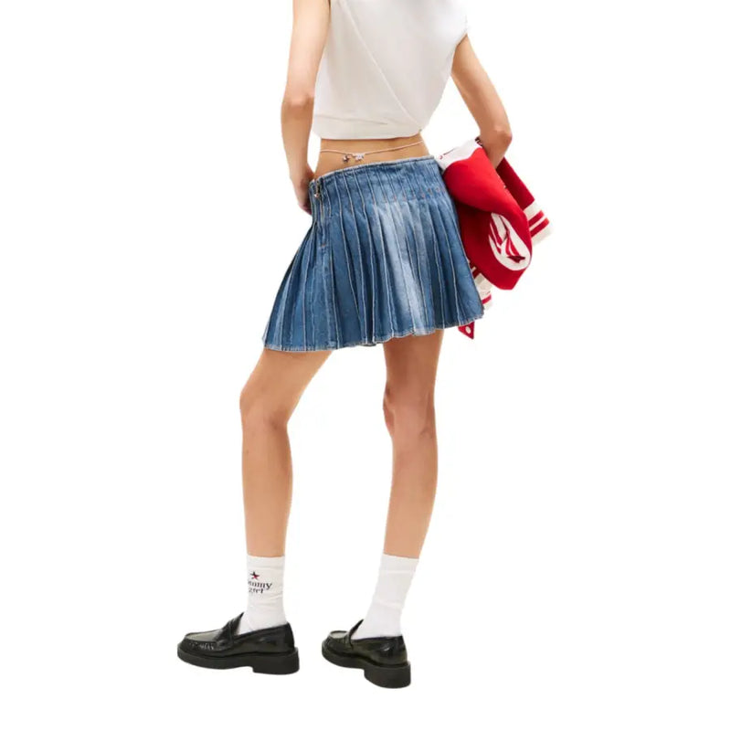 Tommy Hilfiger women blue denim pleated mini skirt made from organic cotton for fall and winter wear