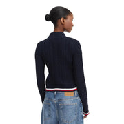 Tommy Hilfiger Damenpullover aus blauer Bio-Baumwolle mit Zopfmuster, gerippten Bündchen und rot-weiß-blauem Besatz