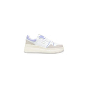 Tommy Hilfiger women sneakers white suede with lavender platform and chunky sole featuring white laces