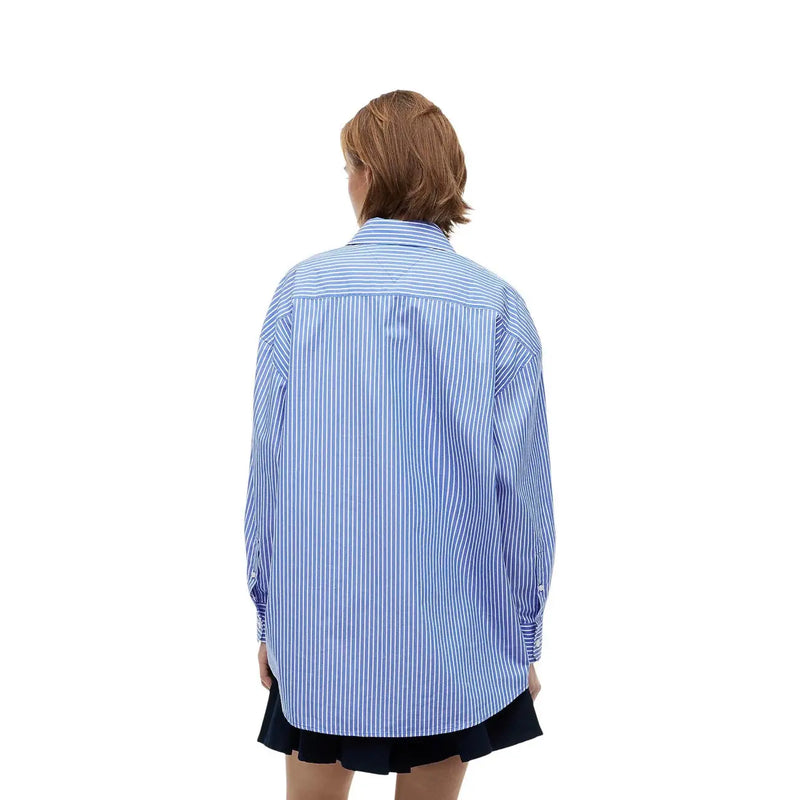 Tommy Hilfiger Damen-Langarmhemd aus Bio-Baumwolle mit Streifenmuster in Blau und Weiß, langen Ärmeln und Knöpfen.