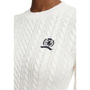Tommy Hilfiger Weißer Damen-Baumwollpullover mit Zopfmuster und schwarzem, gesticktem Logo auf der Brust