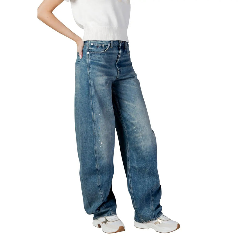 Tommy Hilfiger women’s blue organic cotton high-waisted jeans with relaxed wide-leg fit and subtle distressed details