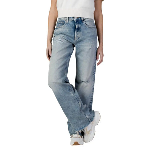 Tommy Hilfiger womens light-wash organic cotton distressed jeans