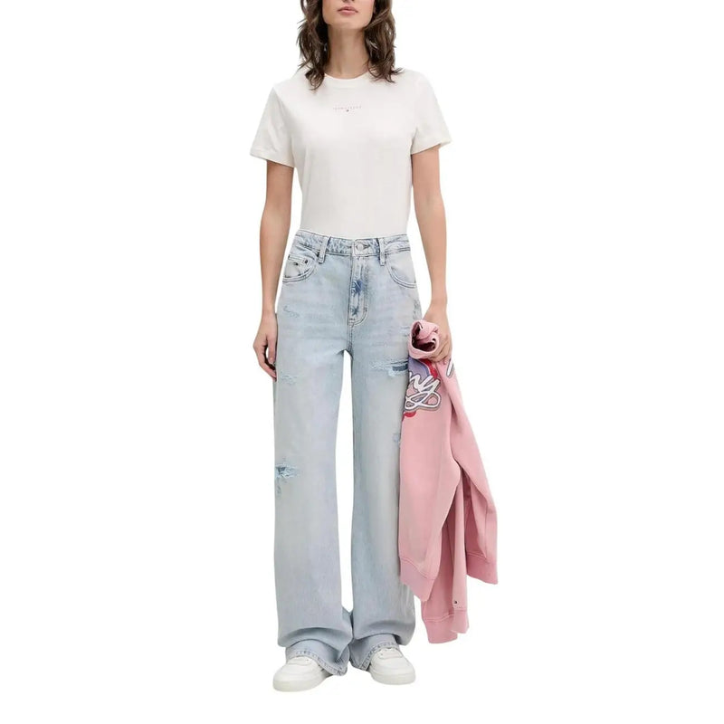 Tommy Hilfiger women’s light blue ripped jeans in light-wash denim with wide-leg fit and classic five-pocket design