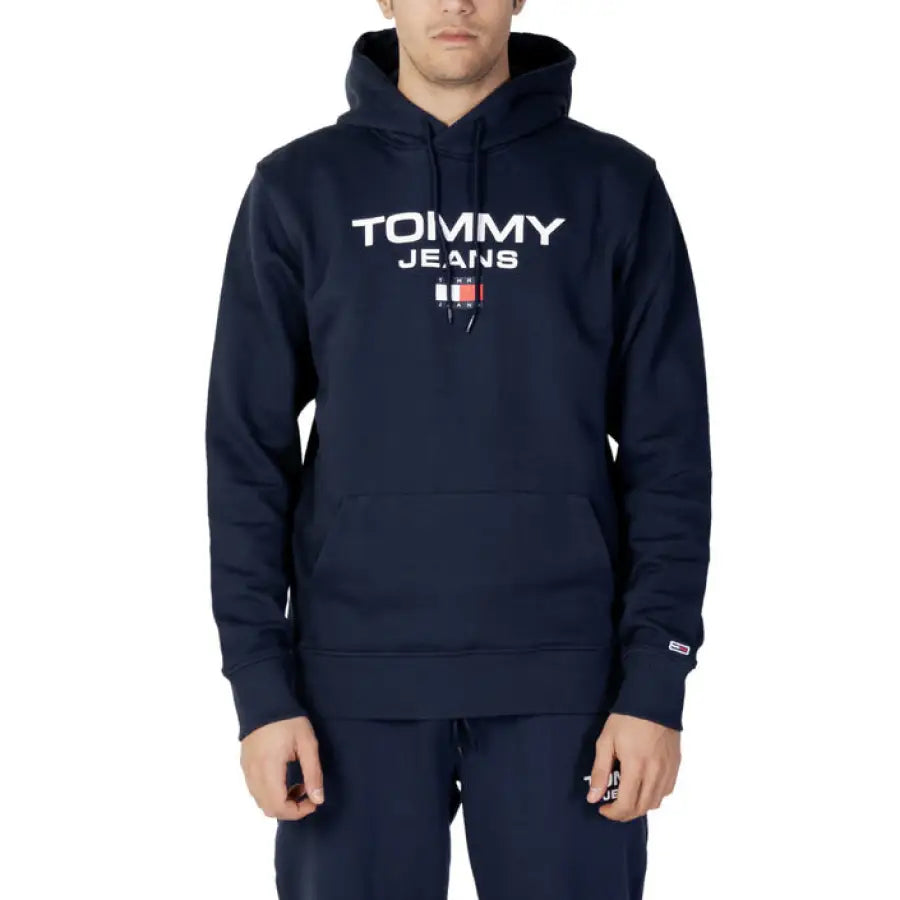 
                      
                        Tommy Hilfiger Jeans - Men Sweatshirts - blue / S - Clothing
                      
                    