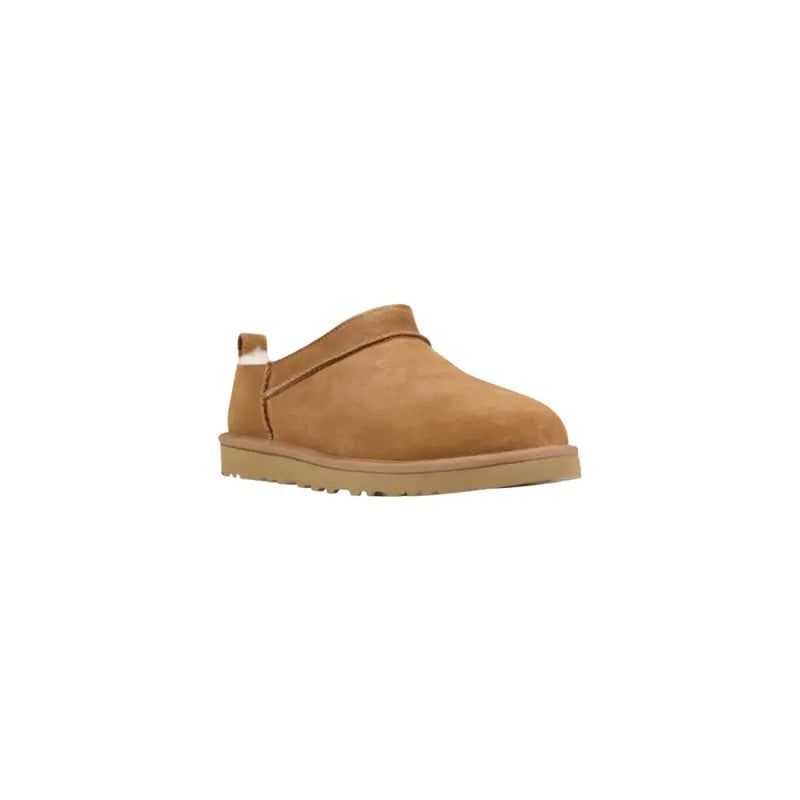 Hellbraune UGG-Herren-Slipper aus Wildleder mit weichem, weißem Lammfellfutter und Gummisohle für Frühling und Sommer
