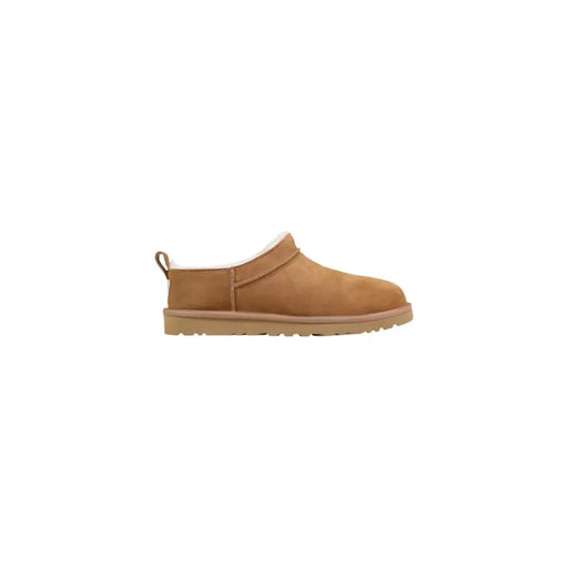 Hellbraune Ugg-Herren-Slipper aus Wildleder mit weichem, weißem Lammfellfutter und Gummisohle für Frühling und Sommer