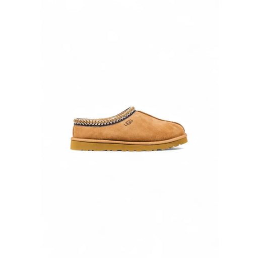 Ugg women beige suede round toe slippers with tan suede slip-on mule and decorative zigzag stitch trim for fall winter