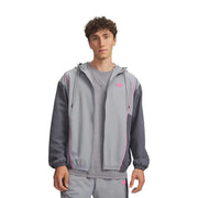 Under Armour graue Herren-Windjacke aus Polyester mit Kapuze, zweifarbigem Design und rosa Paspelierung