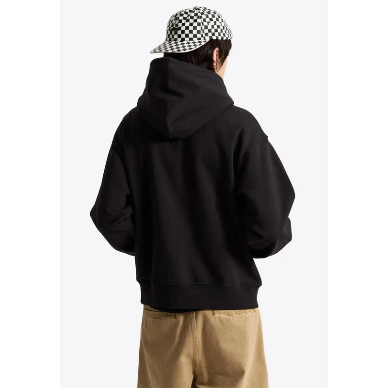 Schwarzes Vans Herren-Baumwoll-Sweatshirt mit Kapuze, lockerer Passform, gerippten Bündchen an Ärmeln, Saum und Vordertaschen.