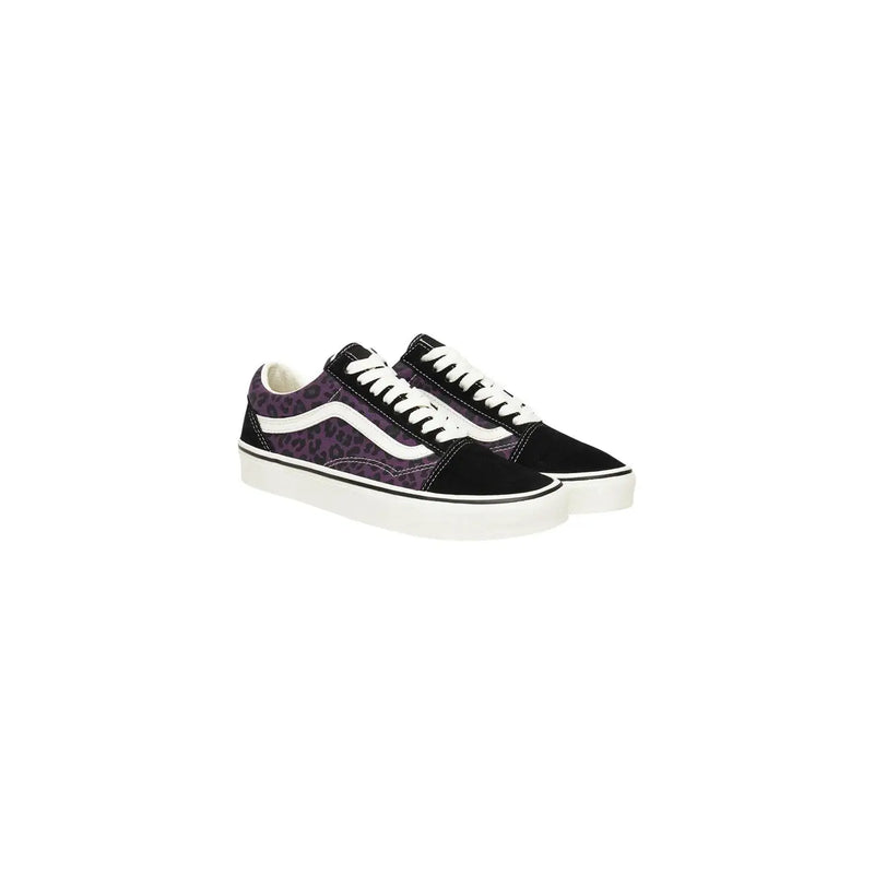Schwarze und lilafarbene Vans Herren-Sneaker im Old-Skool-Stil mit Leopardenmuster, weißen Schnürsenkeln und dicker weißer Gummisohle