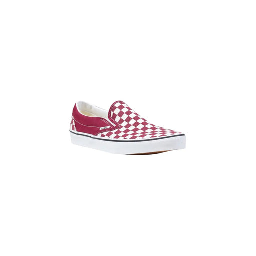 Vans men moccassin slip-on sneaker in red and white checked fabric with classic canvas design