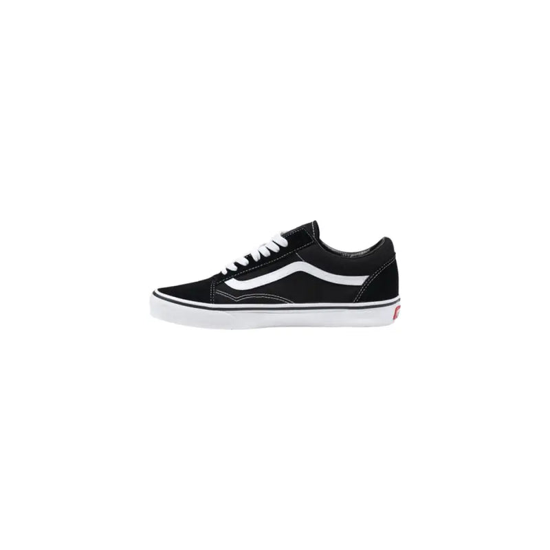 Schwarze Vans Herren-Sneaker aus Wildleder mit weißen Schnürsenkeln, klassischem Seitenstreifen und rotem Logo an der Ferse (Seitenansicht).