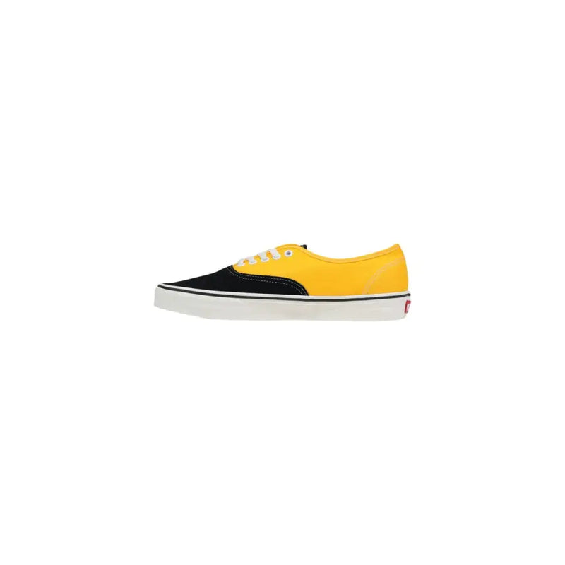Vans Herren-Sneaker, gelb und schwarz, mit weißen Baumwollschnürsenkeln und weißer Gummisohle, die die Rückseite mit rotem Logo freigibt