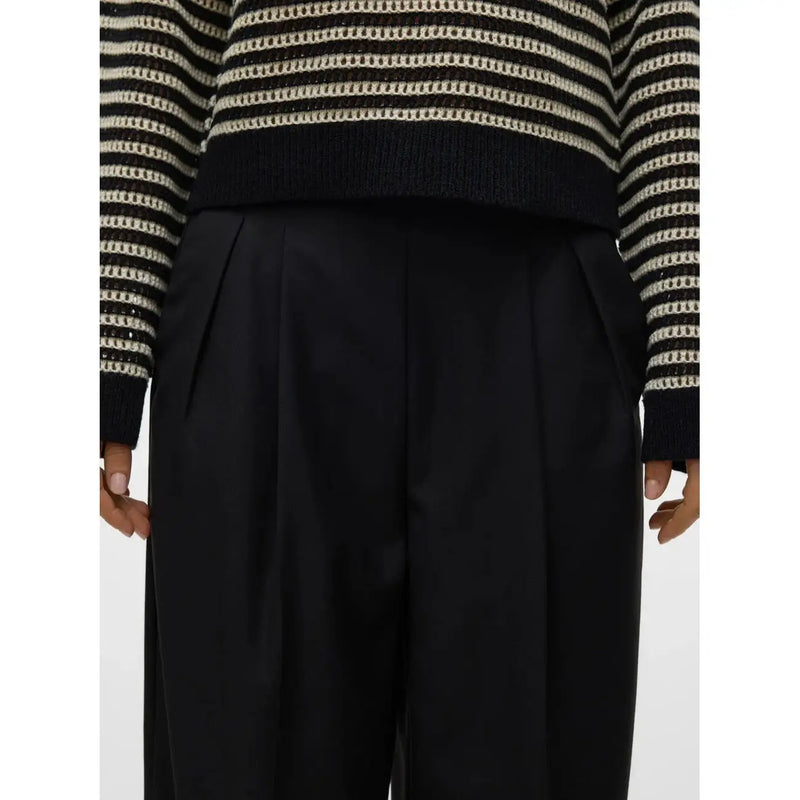 Vero Moda Schwarze, hochgeschnittene Damen-Plisseehose aus glattem, tailliertem Polyester-Viskose-Gewebe