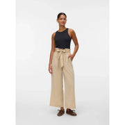 Vero Moda Beige Damenhose mit hohem Bund, weitem Bein und Bindegürtel zum Hineinschlüpfen, aus Viskosemischgewebe
