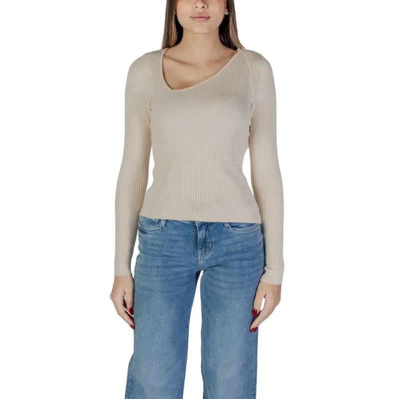 Beige geripptes Langarmshirt top mit Rundhalsausschnitt aus Viskose und Nylon aus der weißen Damenstrickkollektion von Vila