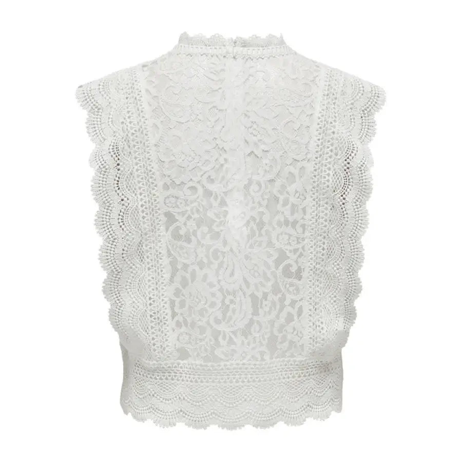 White lacy top from Only, perfect for urban city style fashion