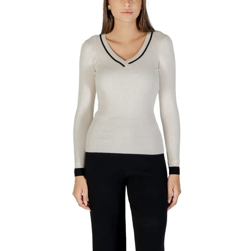 White long sleeve v neck knit sweater for women in cream with black trim