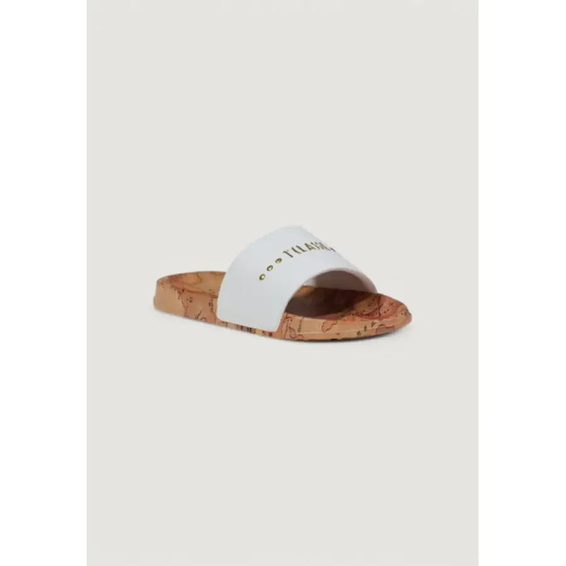 White slide sandal with cork sole for casual and comfortable footwear