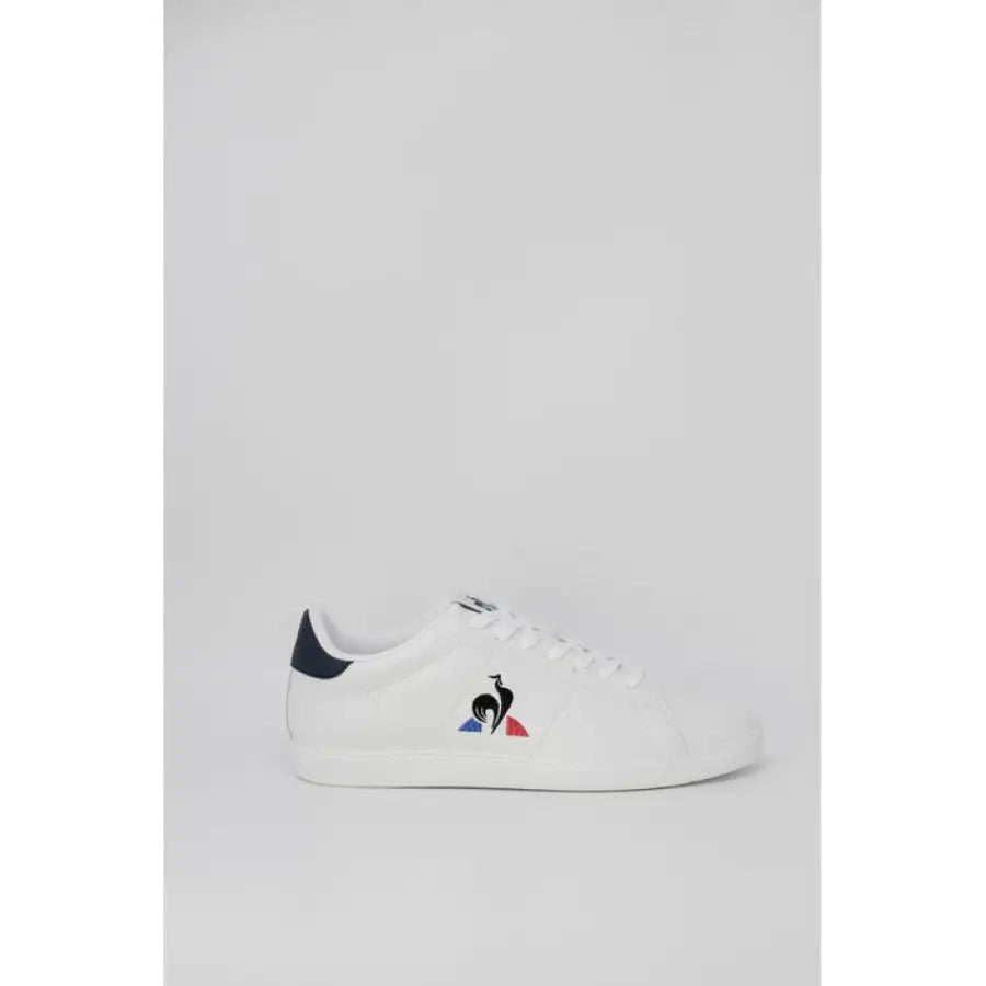 Le Coq Sportif men’s sneaker with blue and red heart, urban style fashion