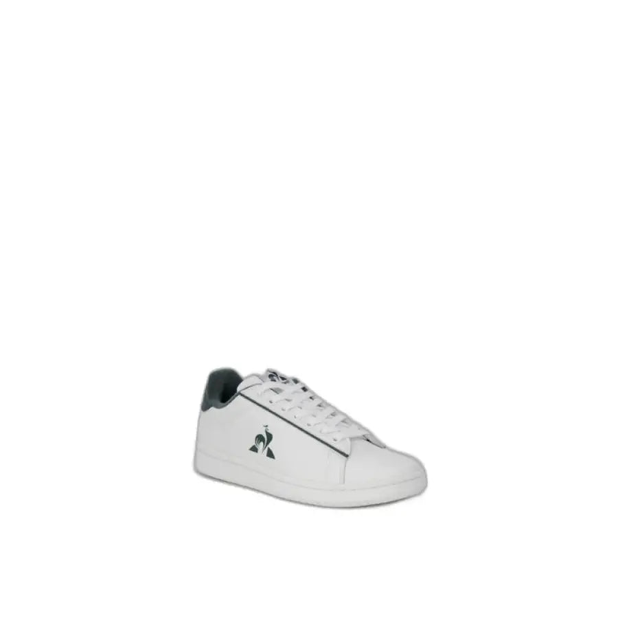 Le Coq Sportif men sneakers with green logo for urban city fashion style