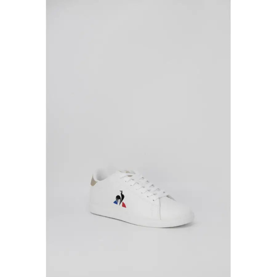 Le Coq Sportif white sneaker featuring blue logo for urban style clothing and city fashion
