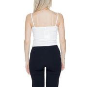 White sweetheart neckline women’s tank top in white with spaghetti straps textured pattern and back rectangular patch