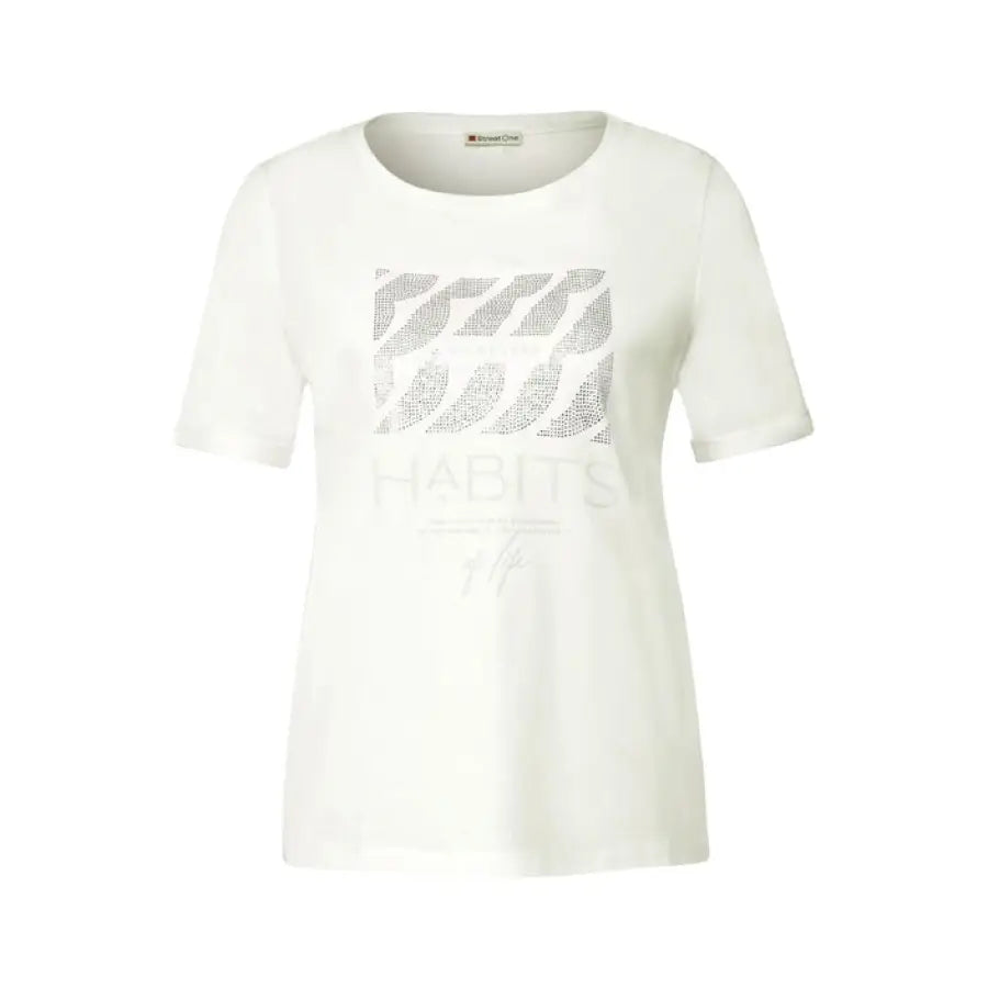 Urban style clothing - white T-shirt with graphic print from Street One