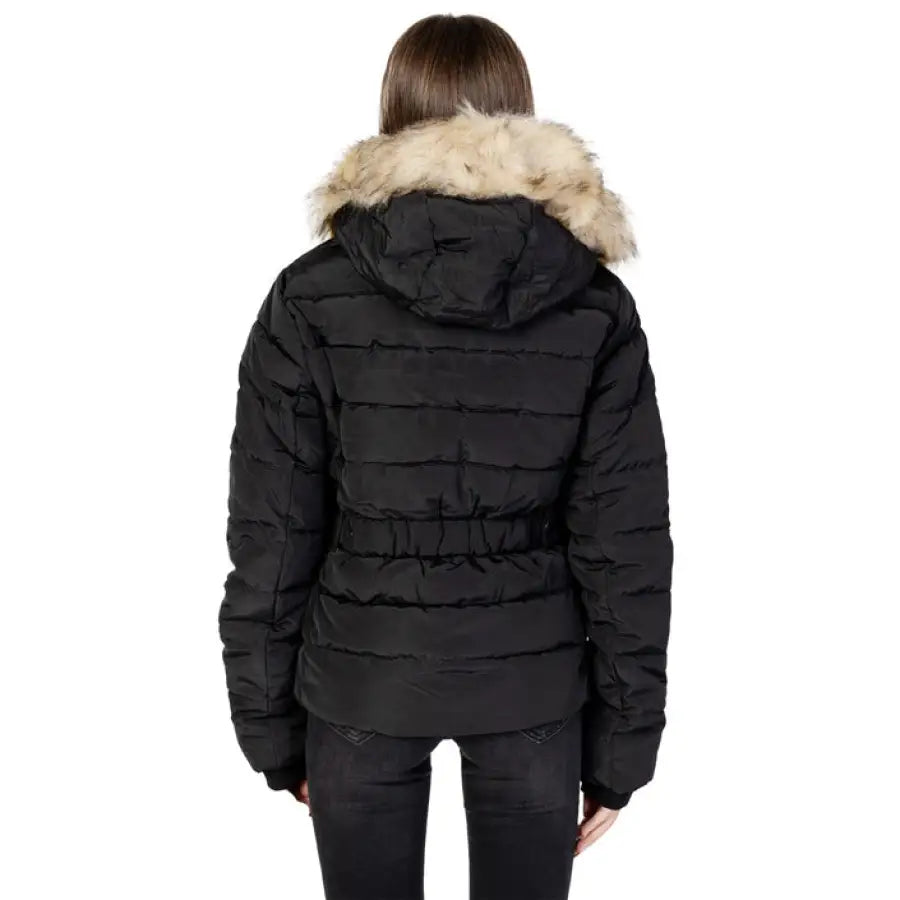 Woman in black puffer jacket with fur collar - Only Women Jacket for fall winter season