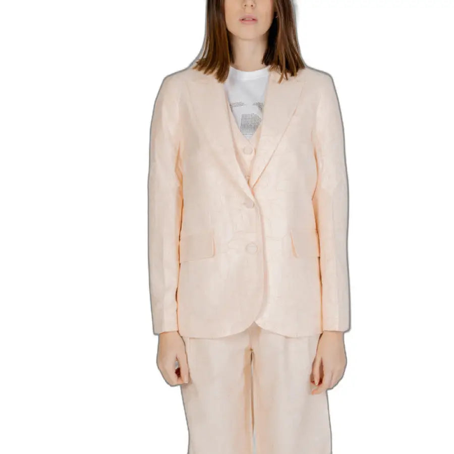 Desigual Desigual women blazer featuring woman in pink suit and white shirt